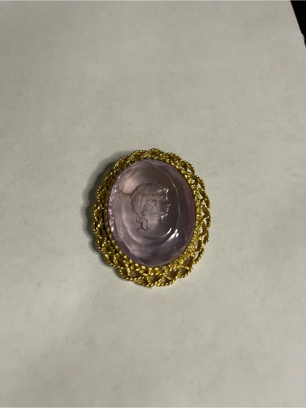 vintage light lavender intaglio crystal glass cameo brooch gold plated frame
